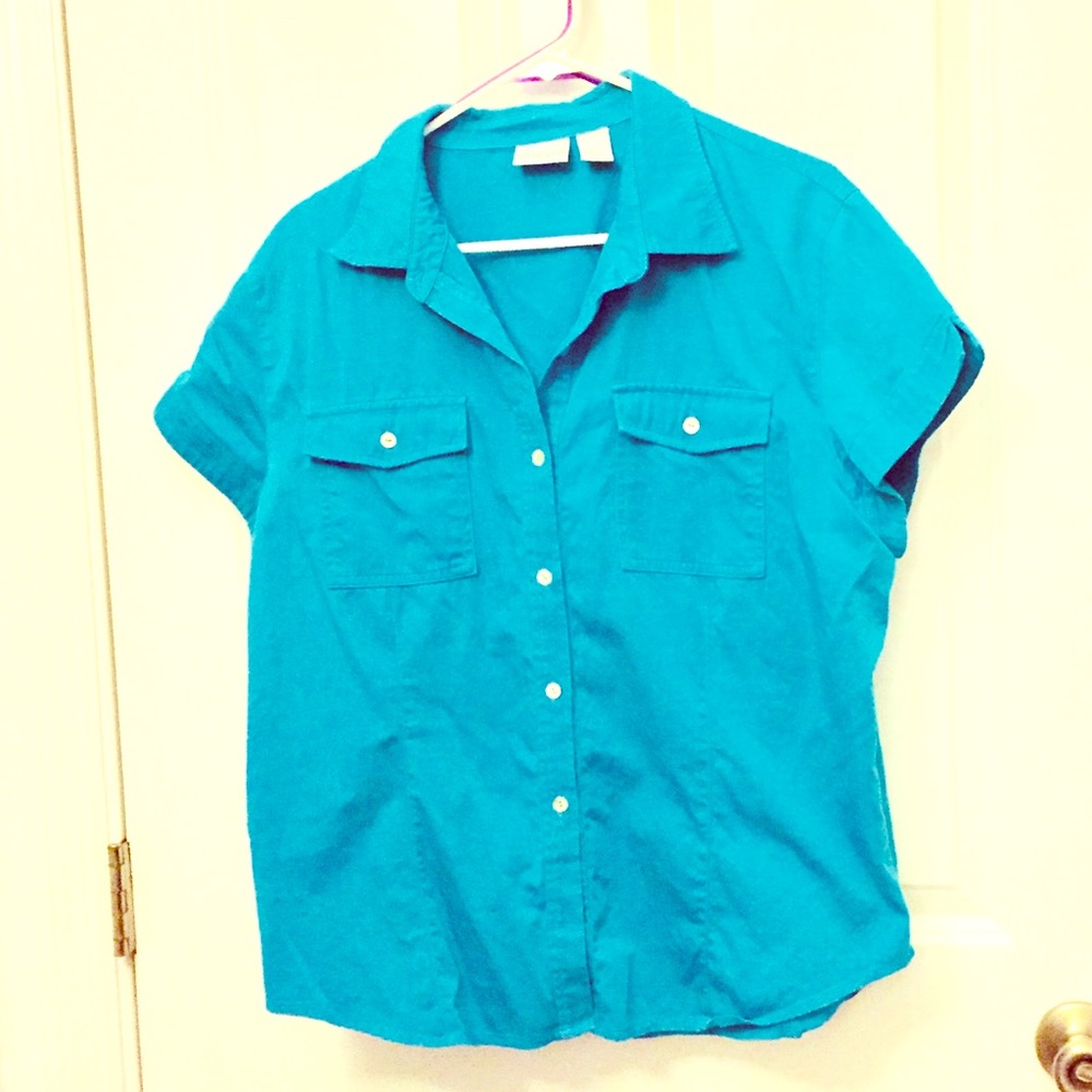 Chico’s short sleeve top.  Button down